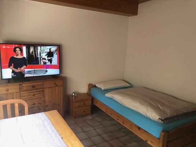 1 Zimmer Apartment 22 Qm Neustadt-Duttweiler Neustadt an der Weinstraße Buitenkant foto